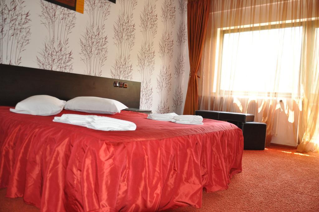 Pensiunea Valahia Brezoi Quarto foto
